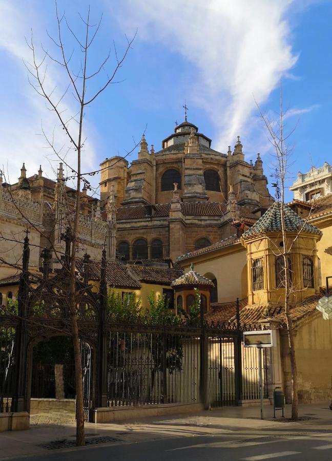 Apartamento Bazan Granada Bagian luar foto