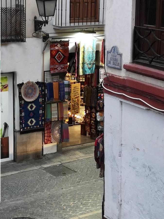 Apartamento Bazan Granada Bagian luar foto