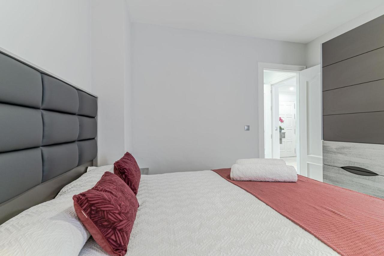 Apartamento Bazan Granada Bagian luar foto