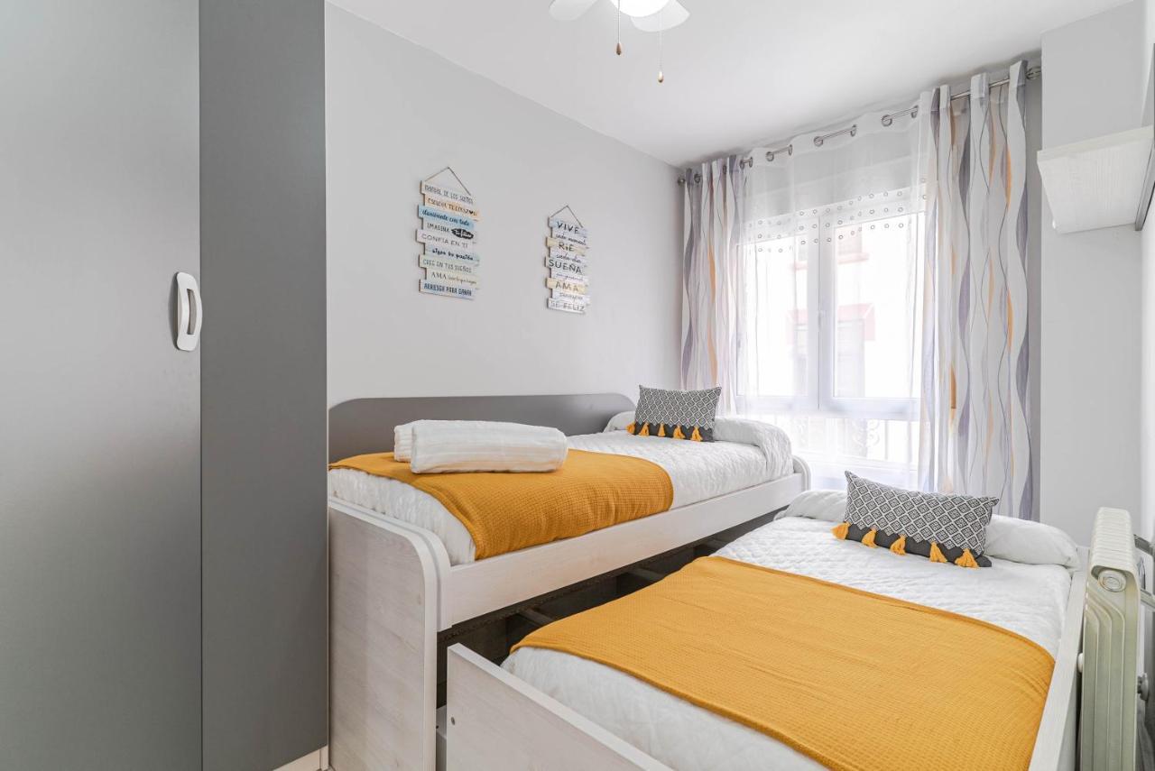 Apartamento Bazan Granada Bagian luar foto