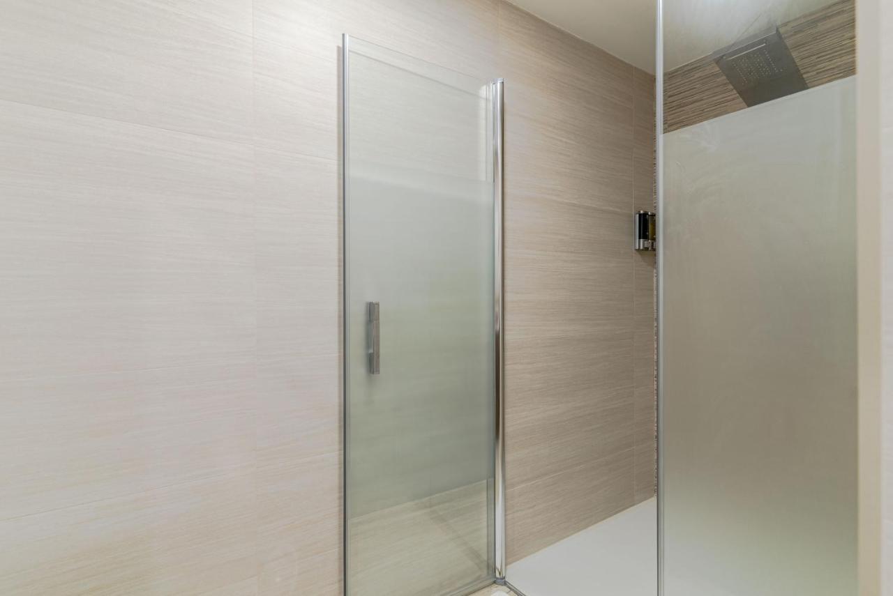 Apartamento Bazan Granada Bagian luar foto